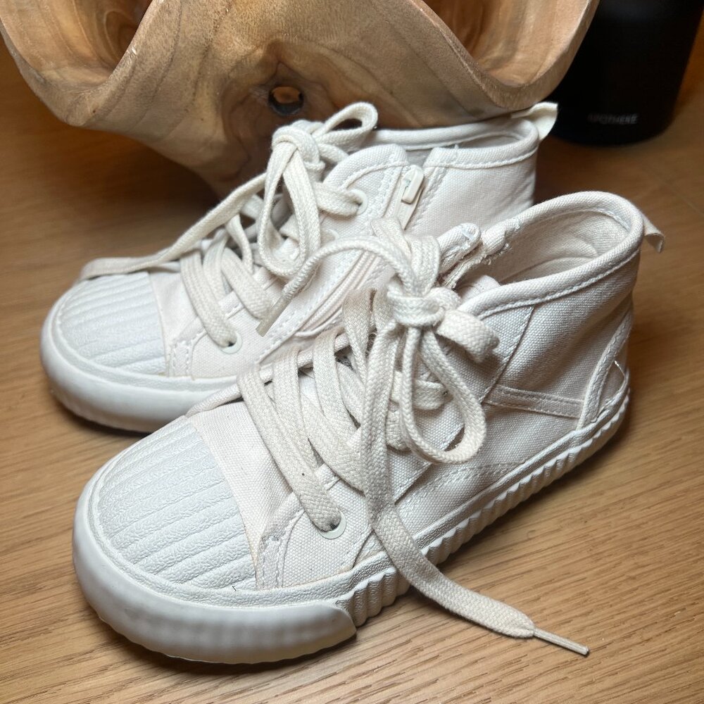 Zara - Off White Boys High Top Sneaker